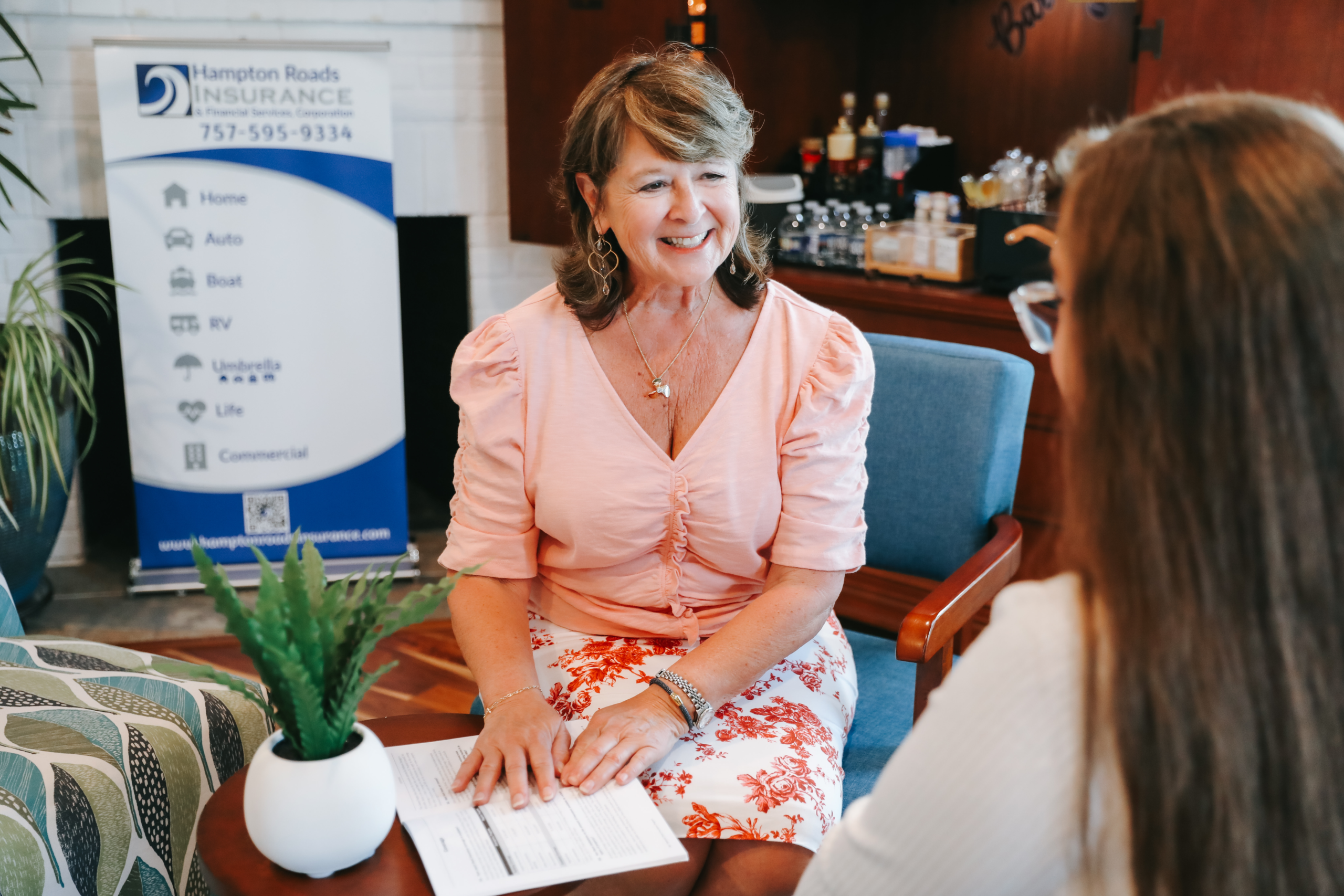 Lisa talking with client 3X8A9718